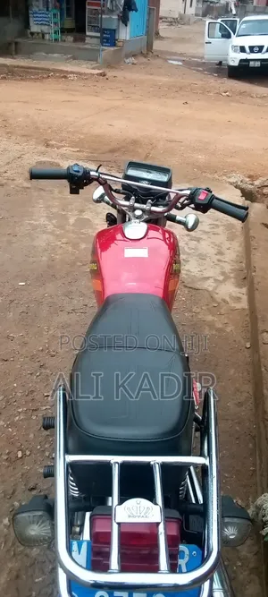 Royal RY125 2026 Red