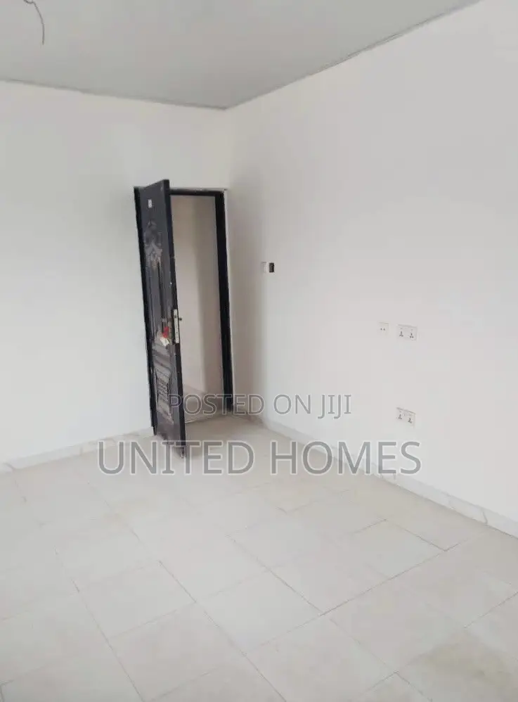 2bdrm Apartment in Weija for rent
