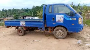 Kia Bongo 2012 Blue