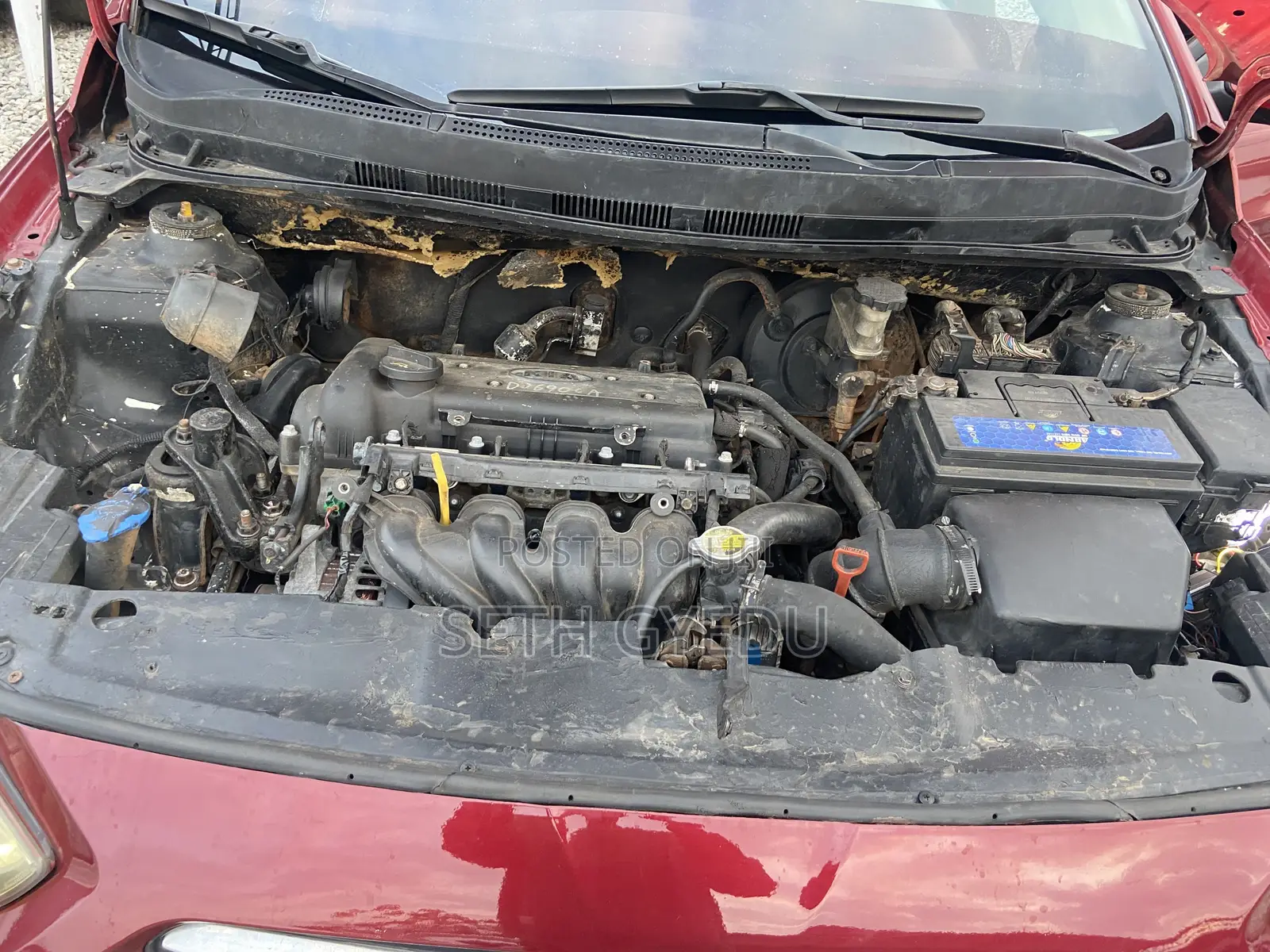 Hyundai Accent 2010 Red