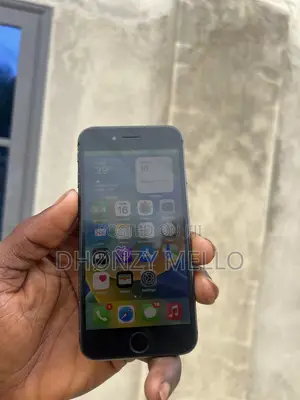 Apple iPhone 8 64 GB Black