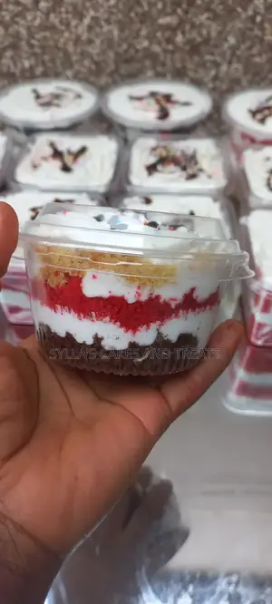 Cake Parfaits Small Seize