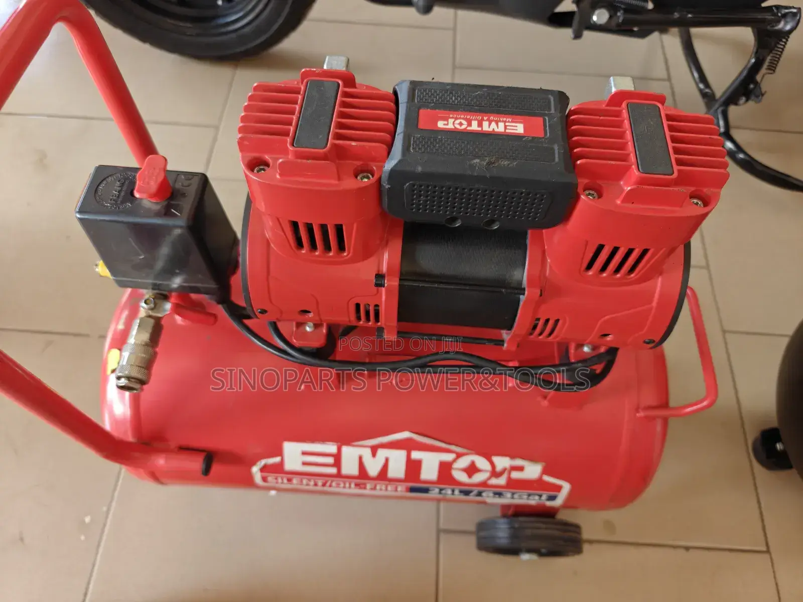 EMTOP EACPS15243 24L Silent Oil-Free Air Compressor 1.5HP