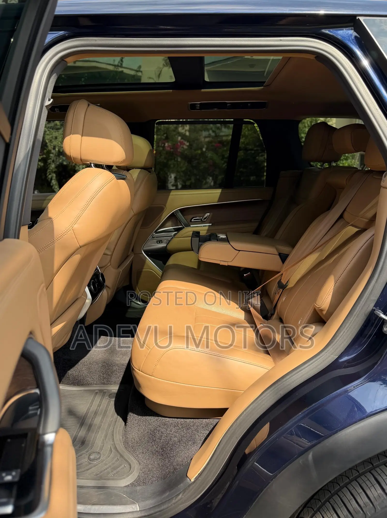 Land Rover Range Rover Evoque SE 2023 Blue