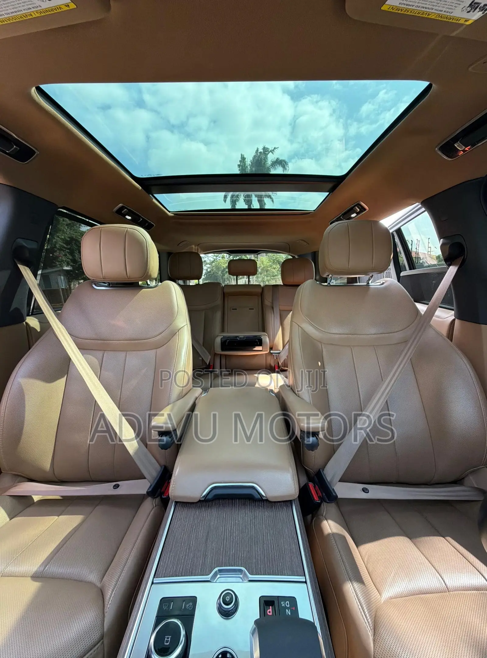 Land Rover Range Rover Evoque SE 2023 Blue