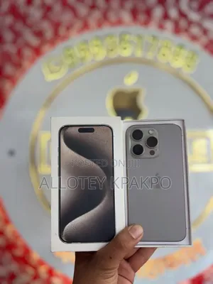 Apple iPhone 15 Pro Max 256 GB Silver