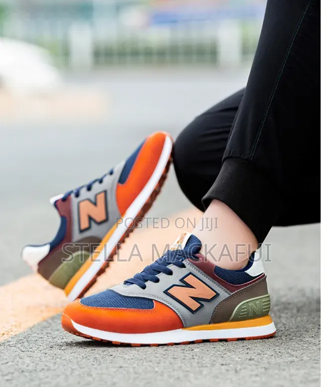 Executive Sneakers Size 42 Only