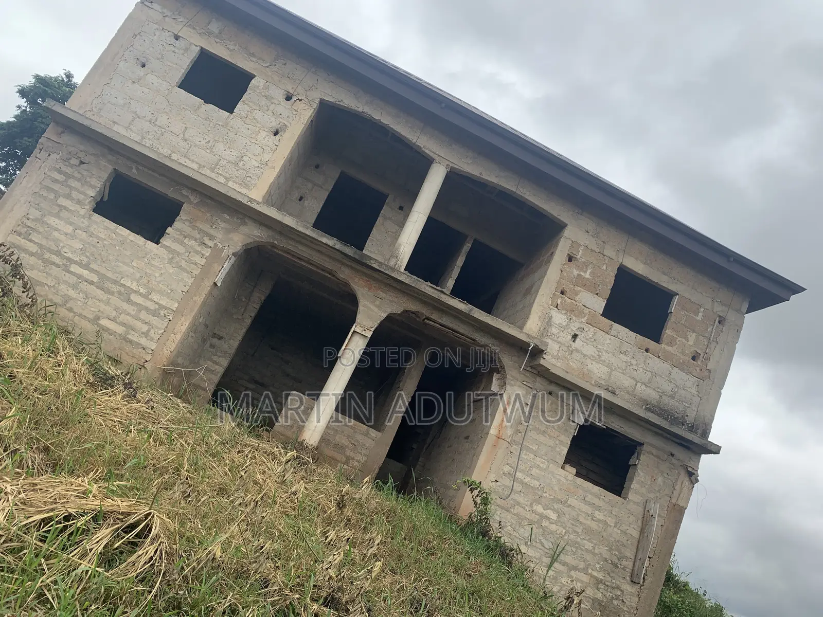 5bdrm House in Ejisu-Juaben Municipal for sale