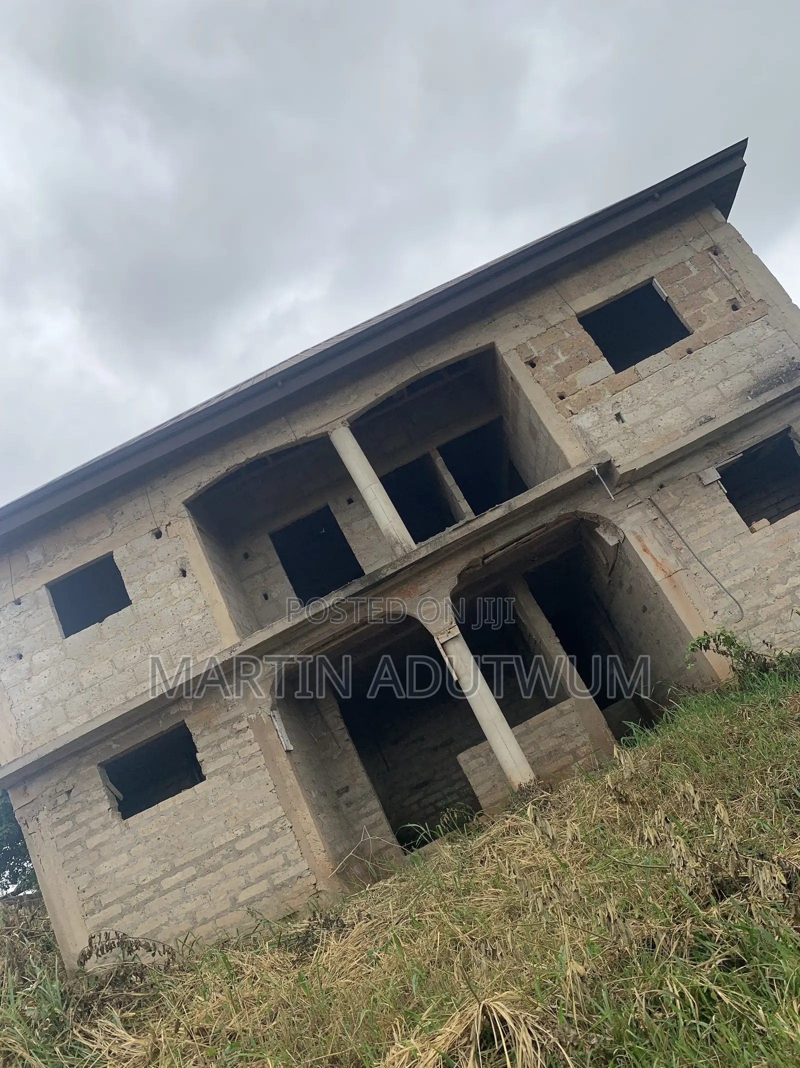 5bdrm House in Ejisu-Juaben Municipal for sale