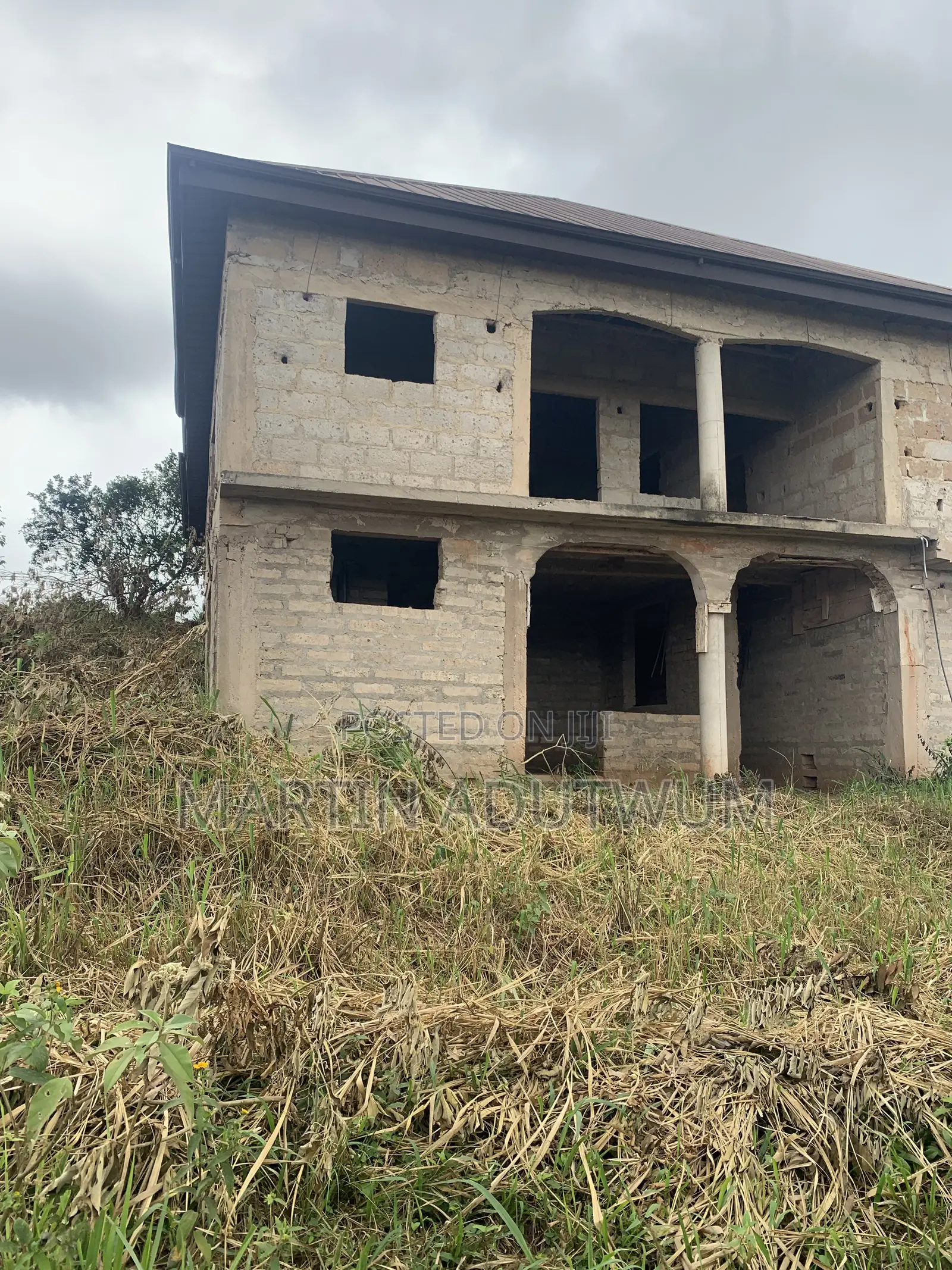 5bdrm House in Ejisu-Juaben Municipal for sale