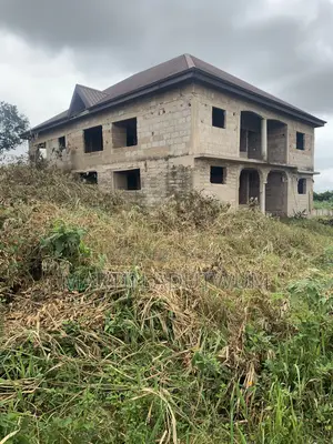 5bdrm House in Ejisu-Juaben Municipal for sale