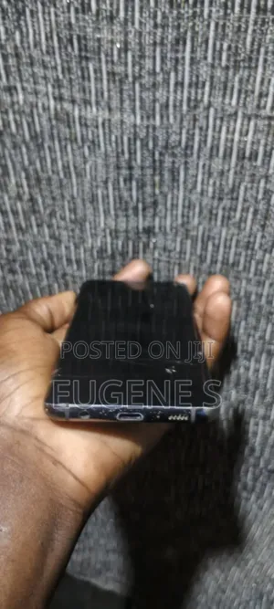Samsung Galaxy S10 128 GB Black