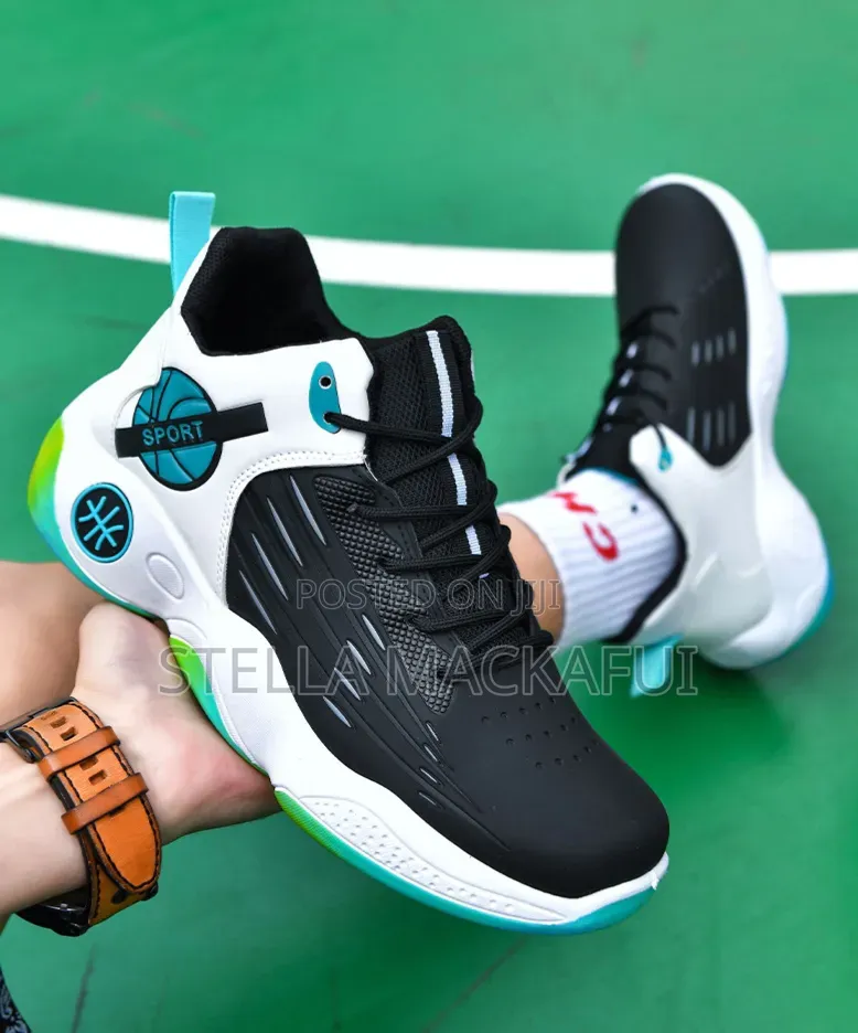 Beautiful Basketball Sneakers Sizes 40-43 Only