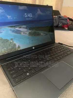 Laptop HP Pavilion 15 8GB AMD Ryzen 5 SSD 512GB