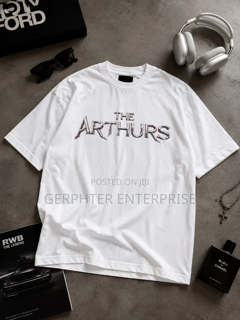 The Authurs T-Shirt