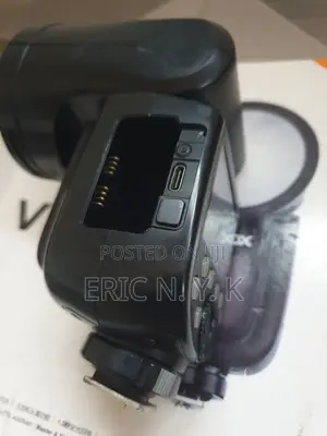 Godox V1 N