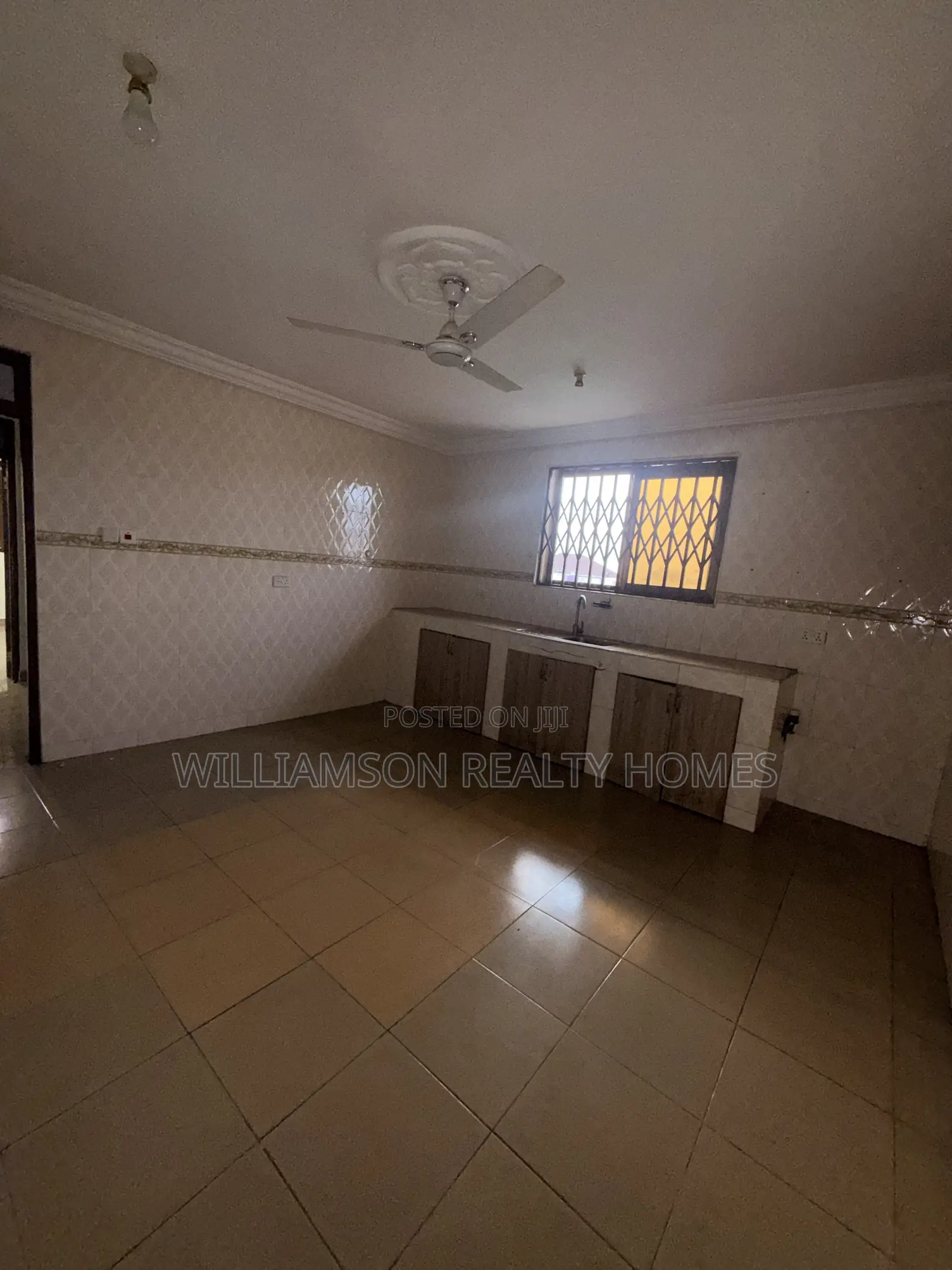 2bdrm Apartment in Baatsonaa Total Area, Spintex for rent