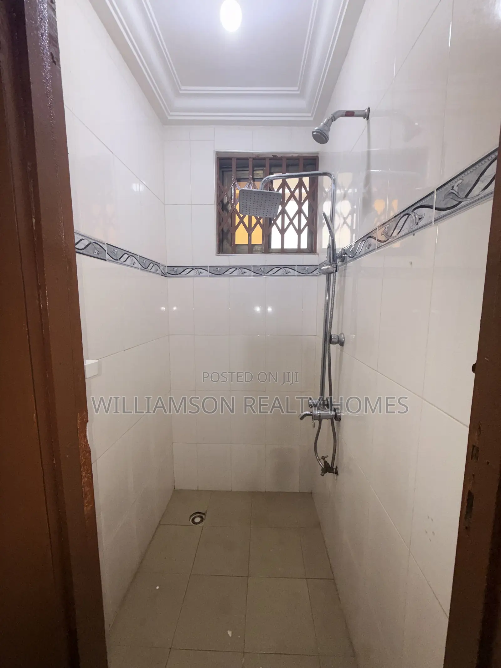 2bdrm Apartment in Baatsonaa Total Area, Spintex for rent