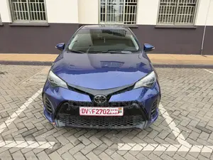 Toyota Corolla SE 4dr Sedan (1.8L 4cyl CVT) 2017 Blue