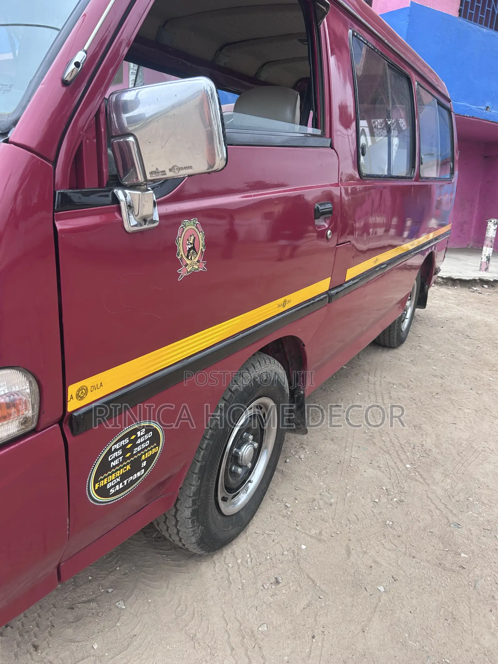 Hyundai H-100 2004 Red