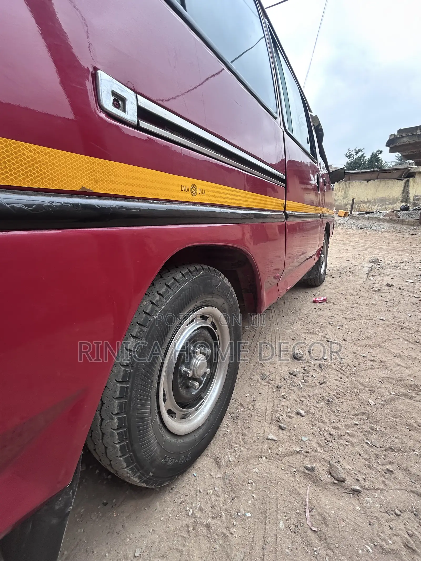 Hyundai H-100 2004 Red