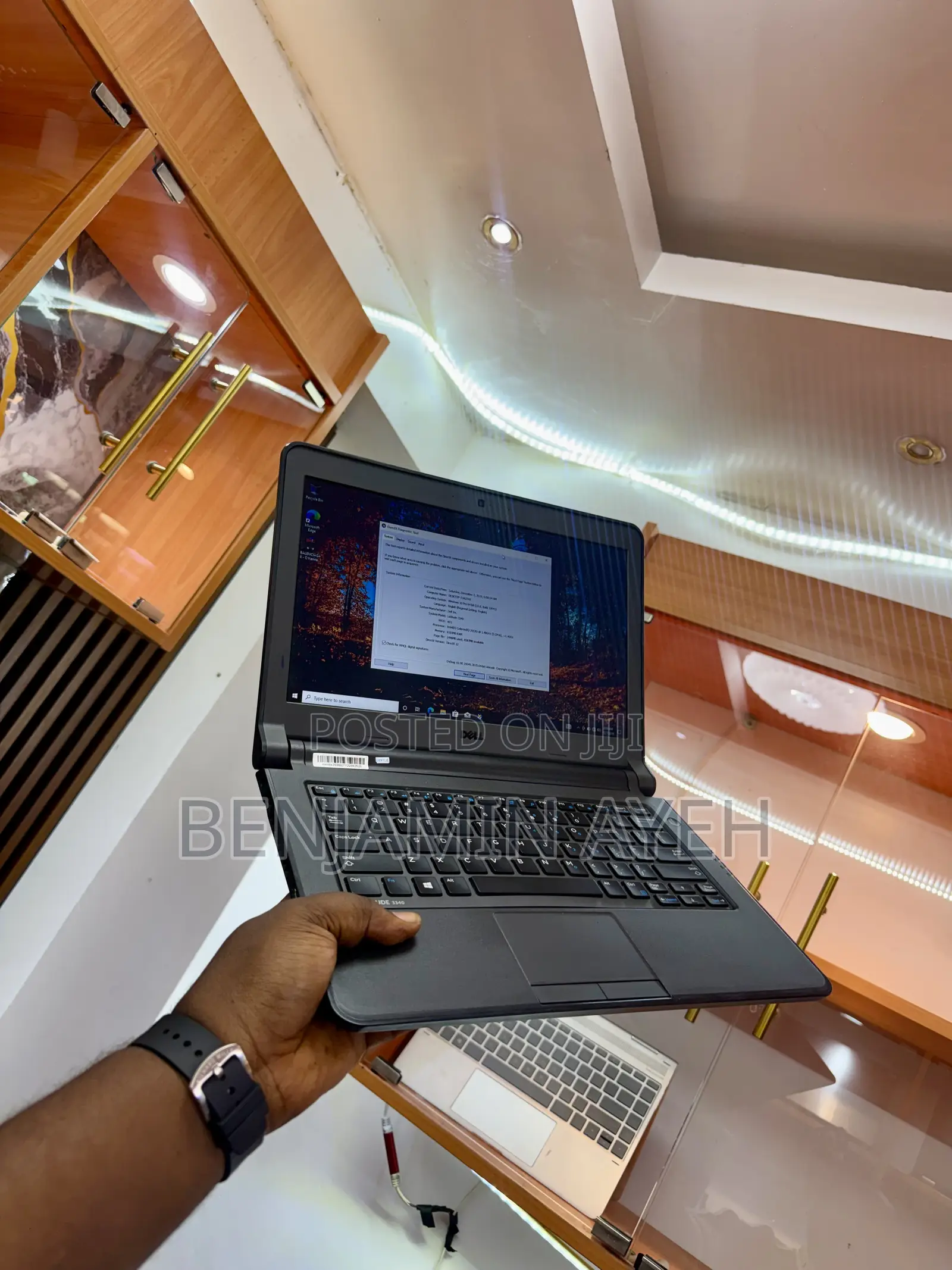 Laptop Dell Latitude 3340 8GB Intel Celeron SSD 128GB