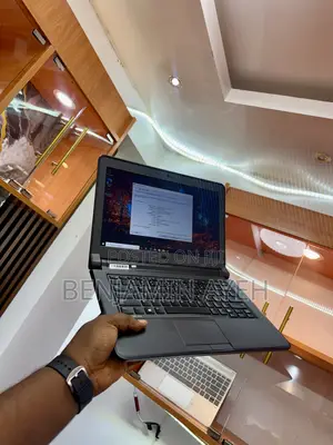 Laptop Dell Latitude 3340 8GB Intel Celeron SSD 128GB