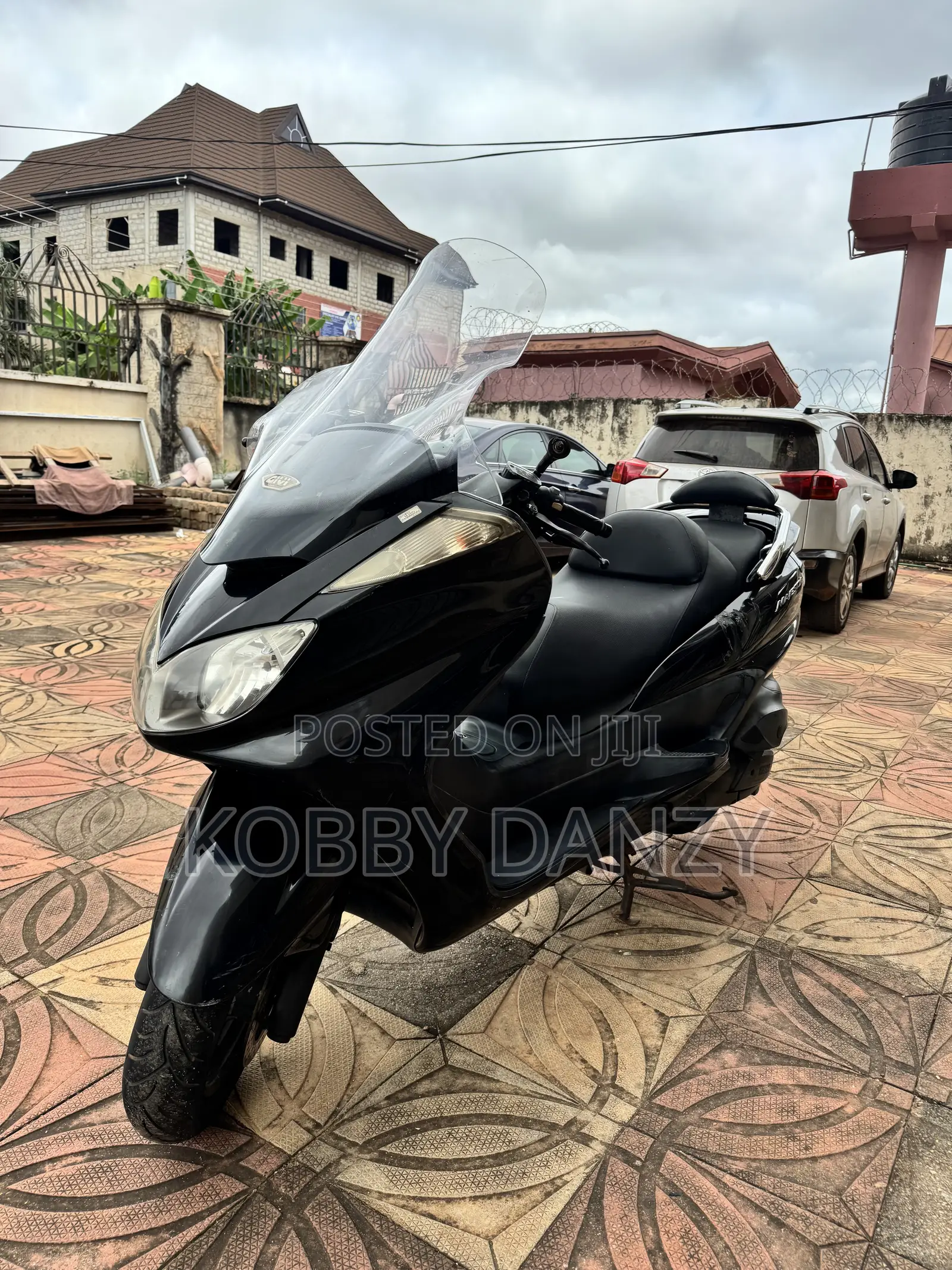 Yamaha Majesty 2012 Black