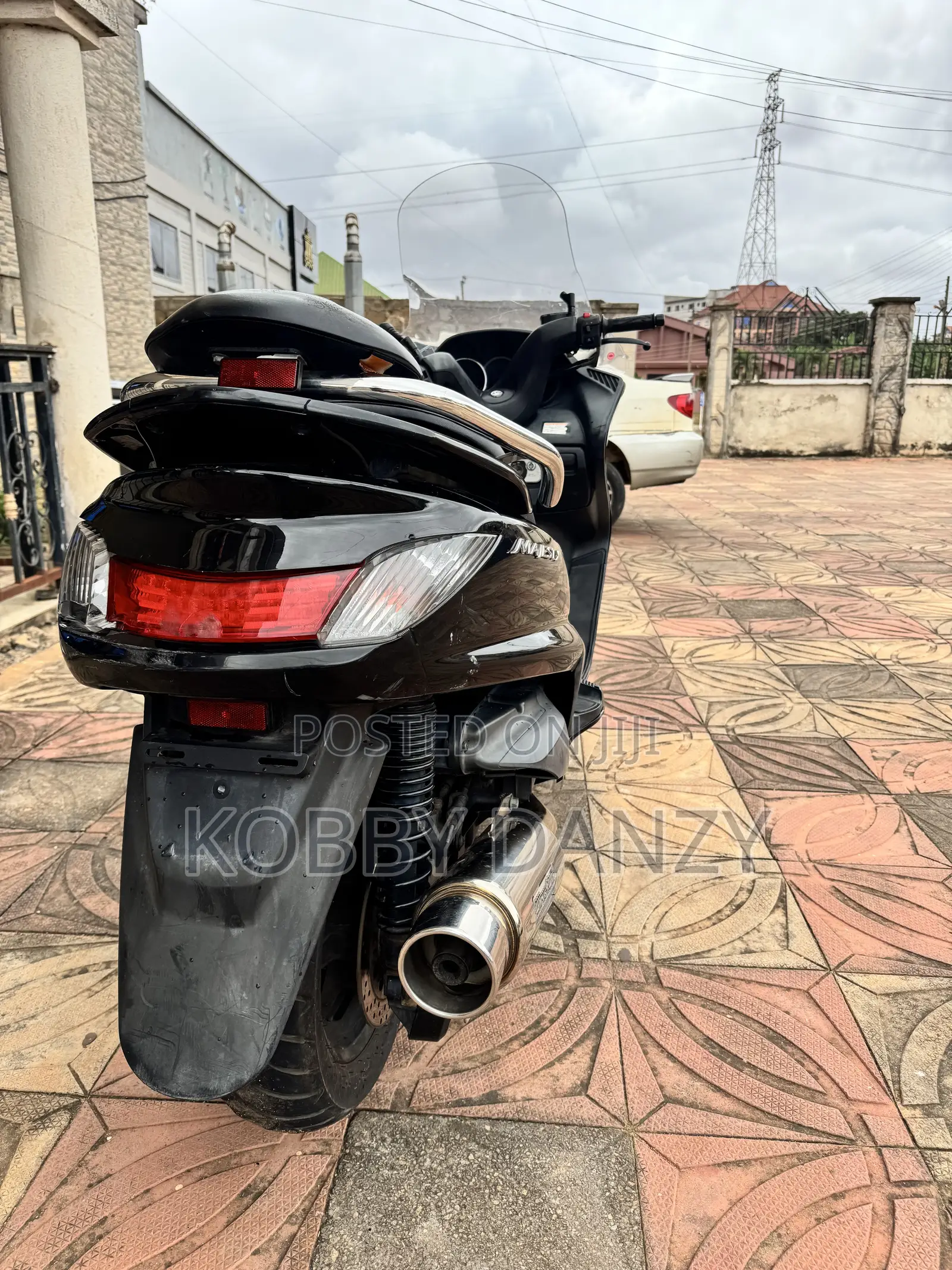 Yamaha Majesty 2012 Black
