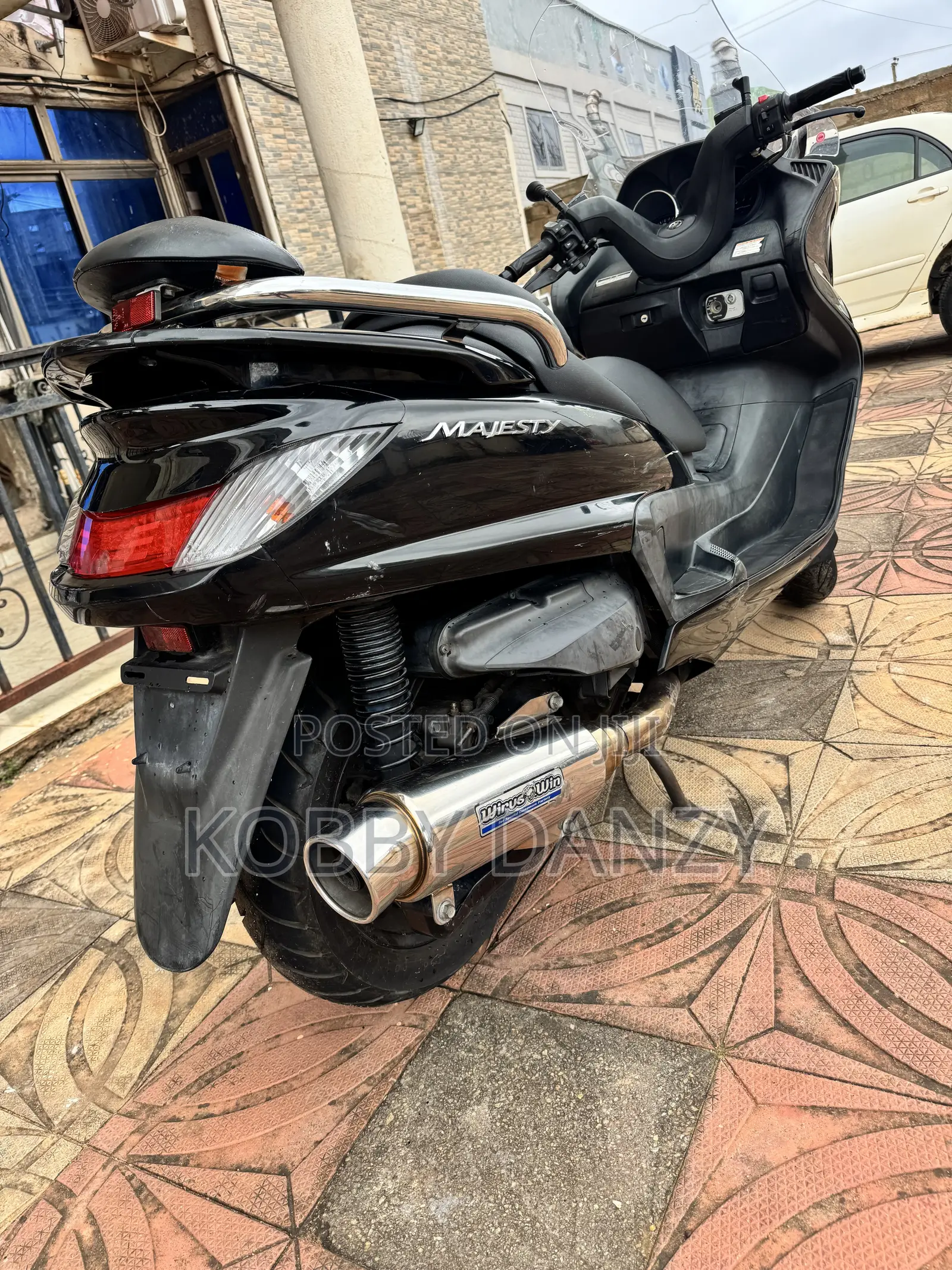 Yamaha Majesty 2012 Black