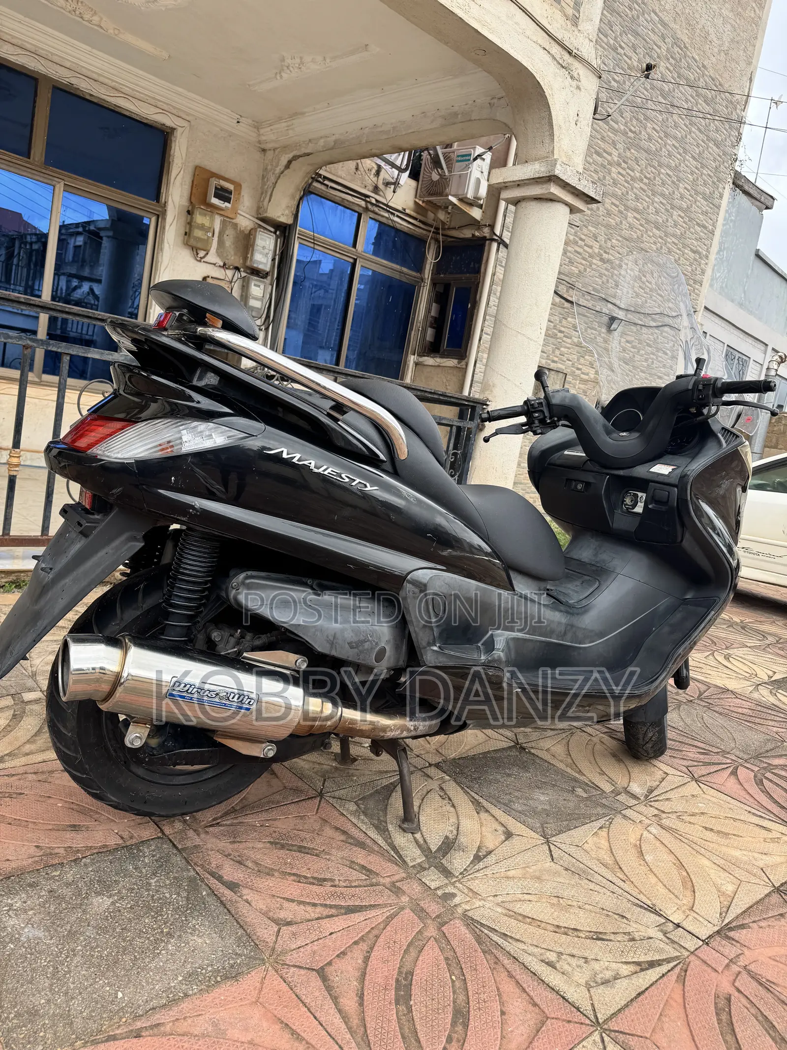 Yamaha Majesty 2012 Black