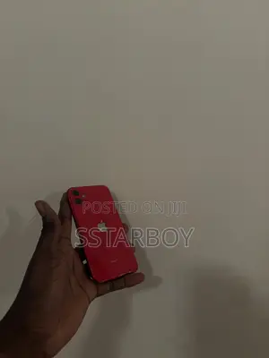 Apple iPhone 11 128 GB Red