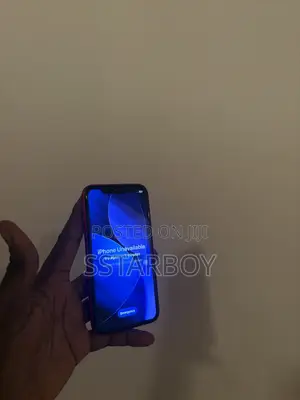 Apple iPhone 11 128 GB Red