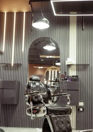 Professional Barber Wanted