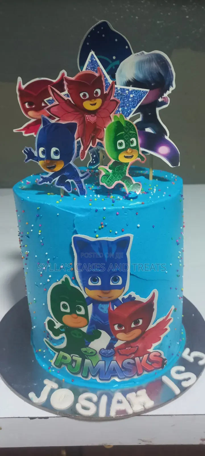 Character Cakes