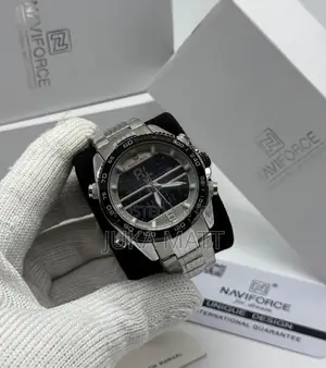 Naviforce Chain Watch