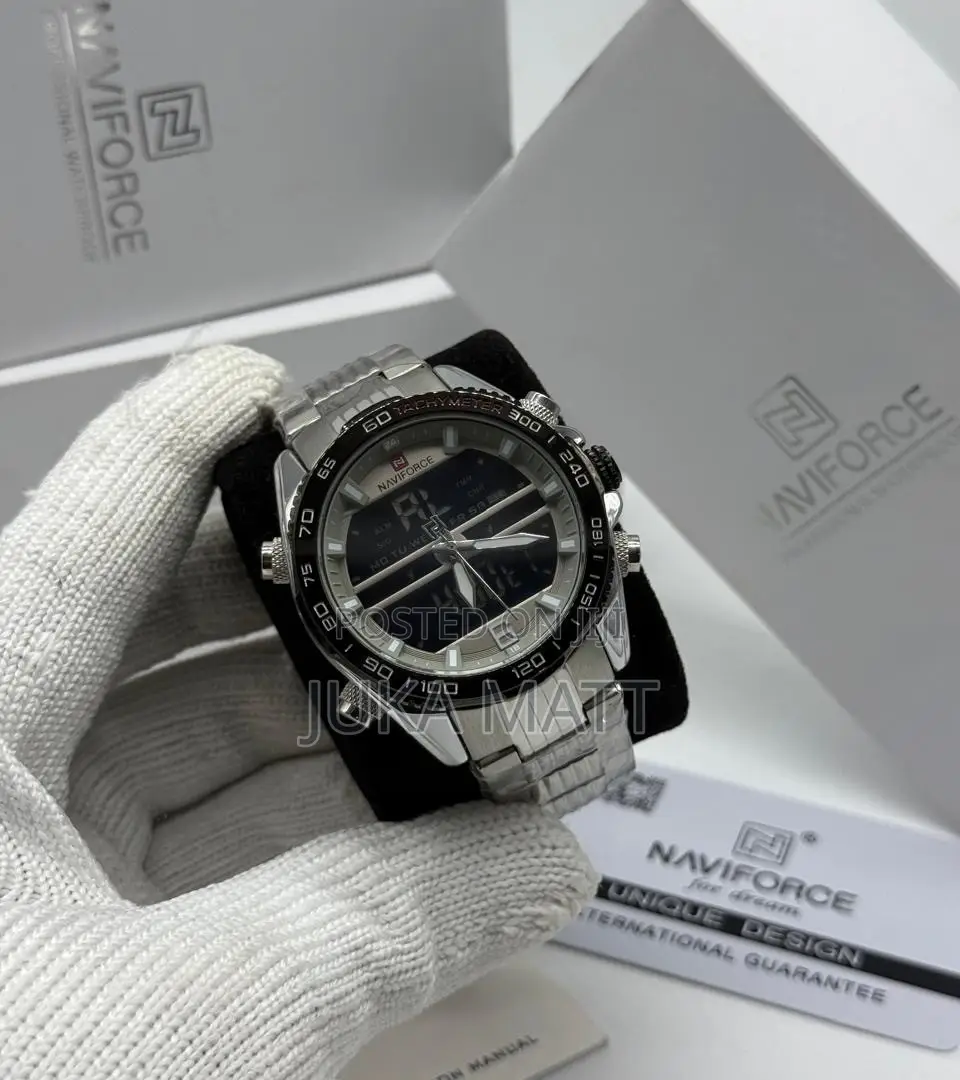 Naviforce Chain Watch