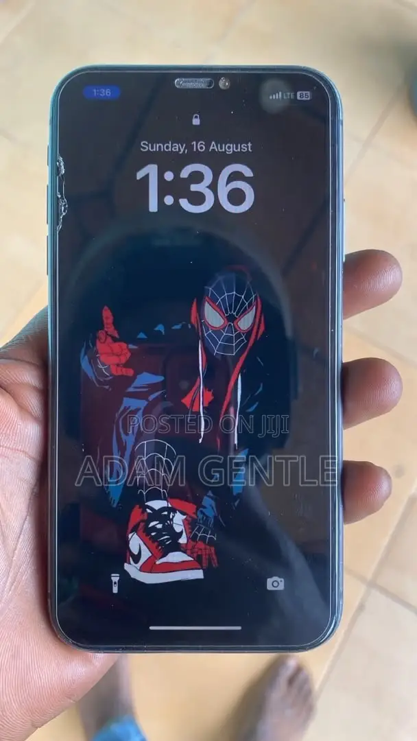Apple iPhone 11 128 GB Black