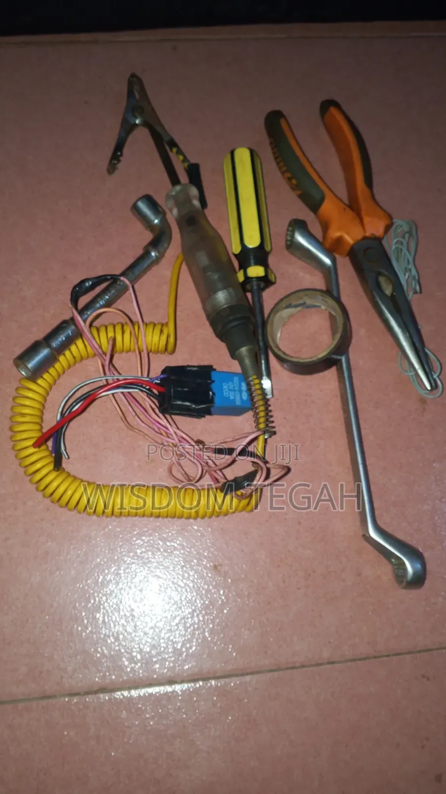 Auto Electrician