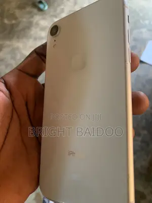 Apple iPhone XR 256 GB White