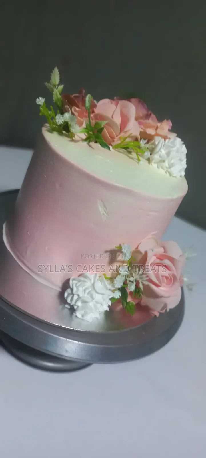 Customised Cakes