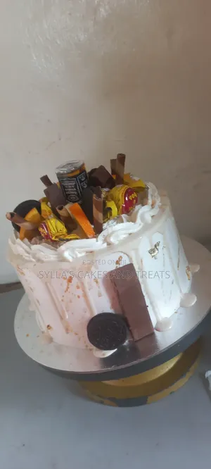 Customised Cakes