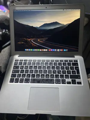 Laptop Apple MacBook Air 2013 4GB Intel Core i5 SSD 250GB