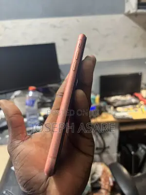 Apple iPhone XR 64 GB Orange