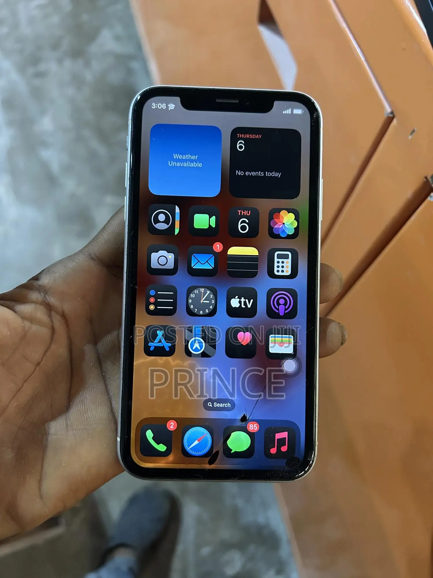 Apple iPhone XR 128 GB White