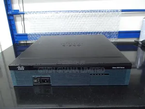 Cisco 2921 Integrated Services Router (CISCO2921/ V08)