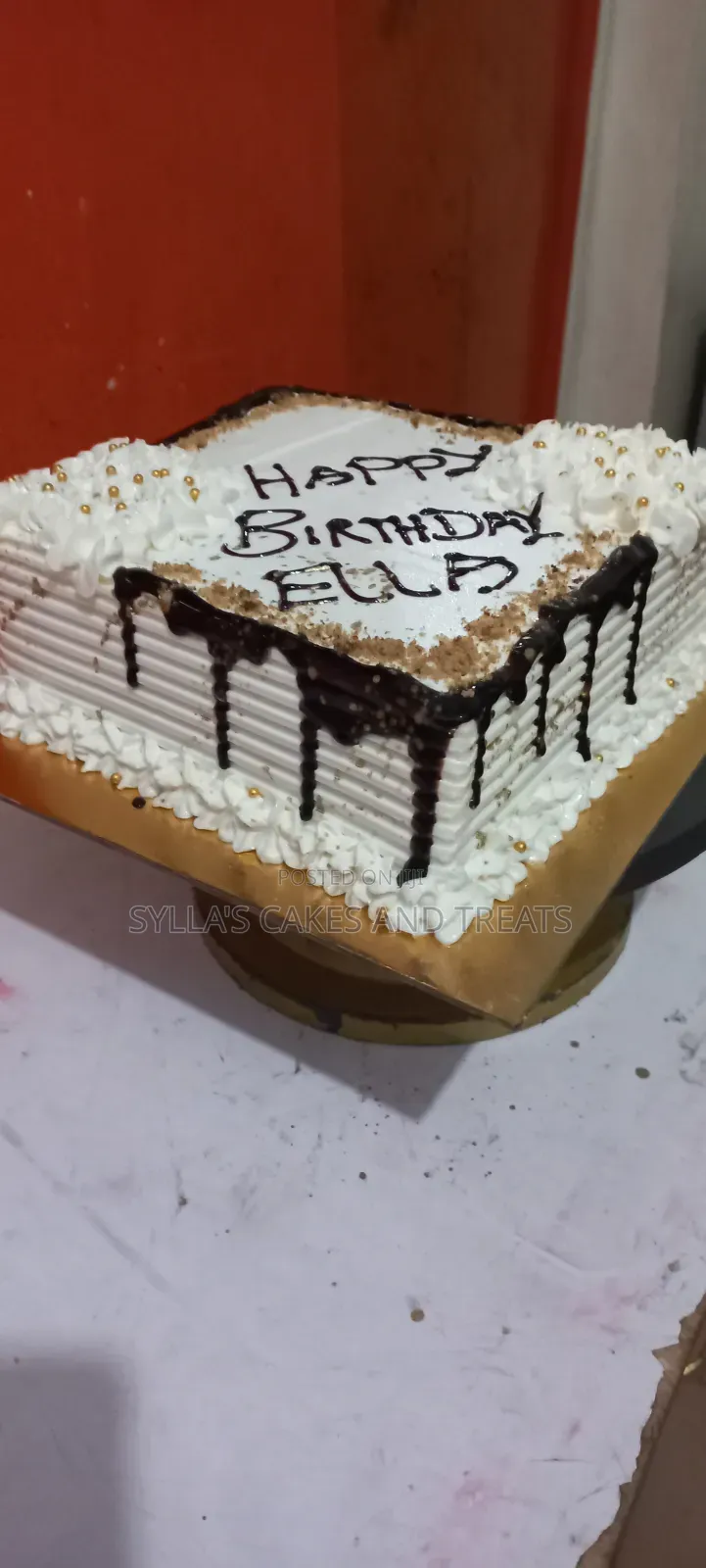 Customised Cakes