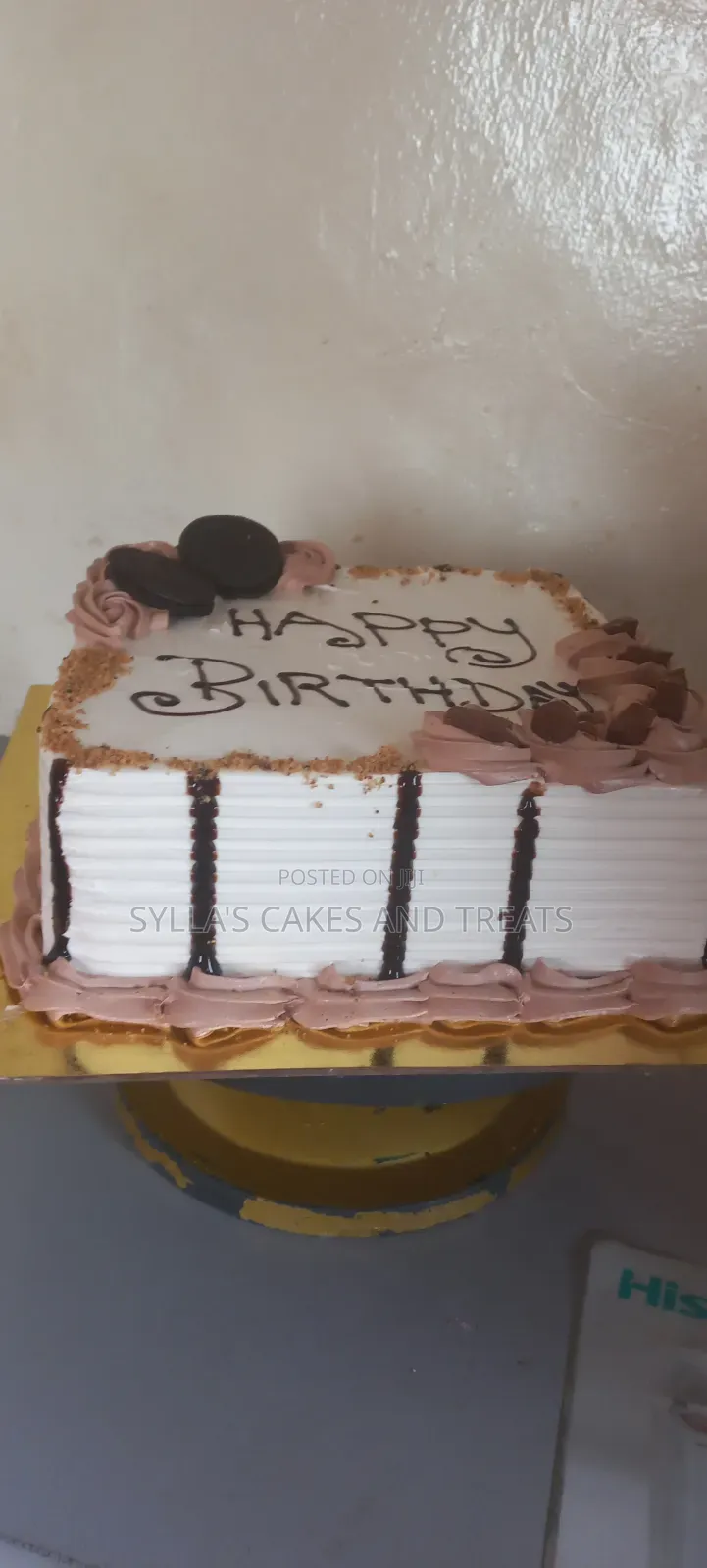 Customised Cakes