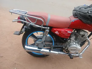Royal RY125 2024 Red