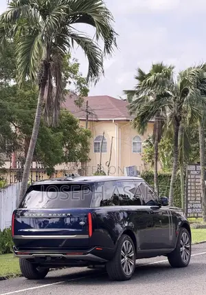 Land Rover Range Rover Vogue 2023 Blue